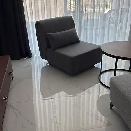 Апартаменты Grand Sapphire 22 Floor B Block 377, Cypr Polnocny Паралимни