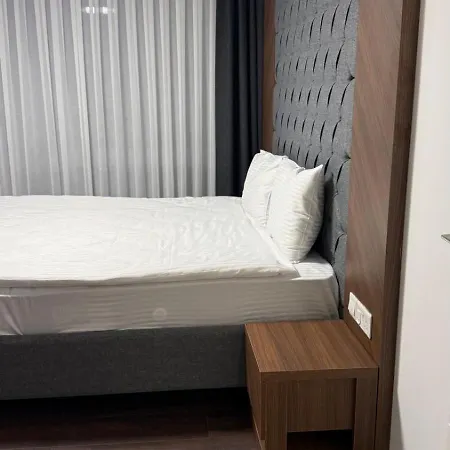 Grand Sapphire 22 Floor B Block 377, Cypr Północny *