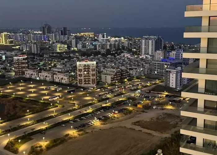 Grand Sapphire 22 Floor B Block 377, Cypr Polnocny