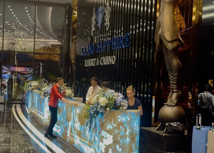 Grand Sapphire 22 Floor B Block 377, Cypr Polnocny *