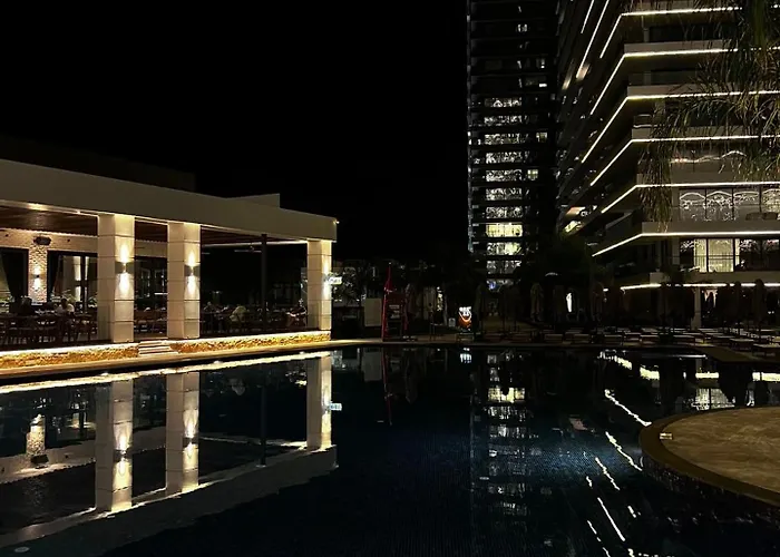 Grand Sapphire 22 Floor B Block 377, Cypr Polnocny Apartmán