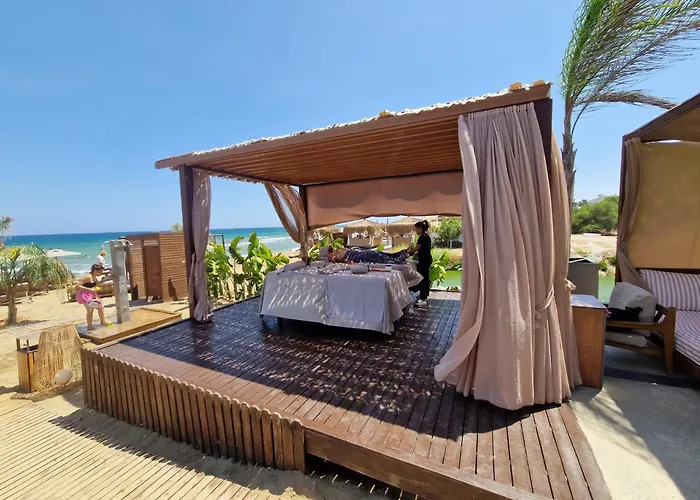 Grand Sapphire 22 Floor B Block 377, Cypr Polnocny